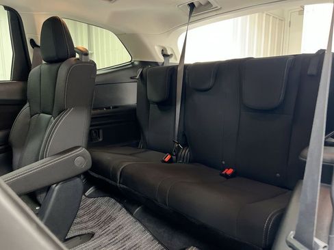 Used 2022 Subaru Ascent Premium w/ Convenience Package image 23