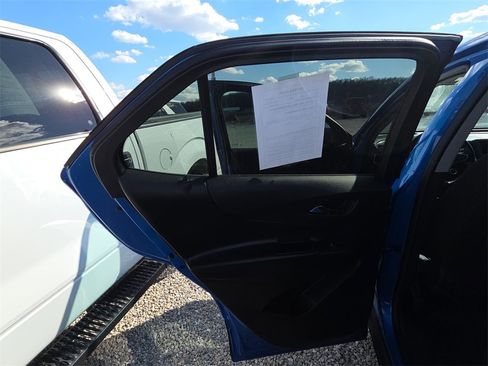 Used 2024 Chevrolet Equinox LT w/ LPO, Floor Liner Package image 12