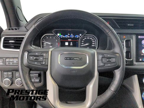 Used 2021 GMC Yukon XL Denali w/ Denali Ultimate Package image 30