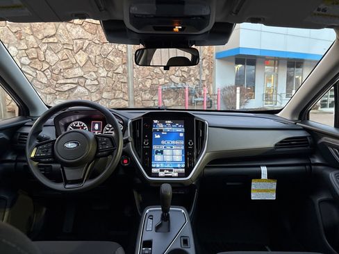 Certified 2025 Subaru Crosstrek 2.0i Premium image 12