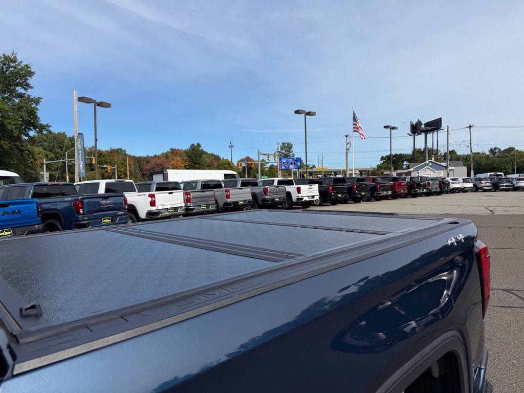 Used 2019 GMC Sierra 1500 Elevation w/ Trailering Package AWD/4WD image 9