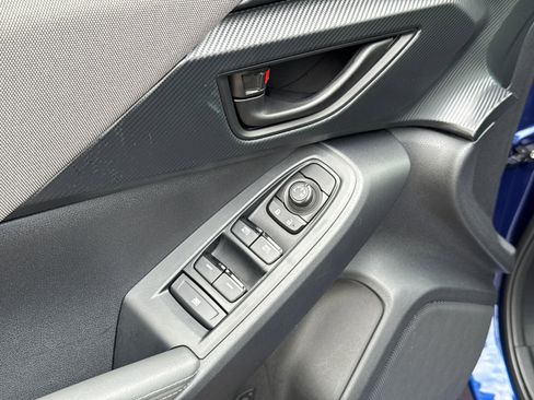 Certified 2024 Subaru Crosstrek 2.0i Premium image 18