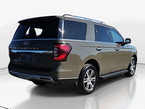 Used 2024 Ford Expedition Limited image 5