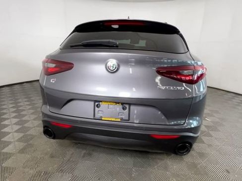 Used 2022 Alfa Romeo Stelvio Sprint AWD/4WD image 5