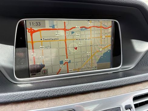 Used 2014 Mercedes-Benz E 350 Sedan image 22