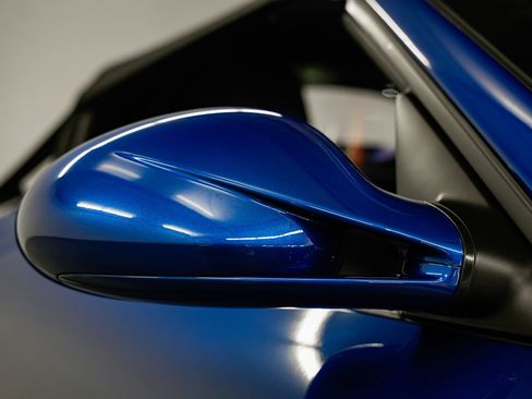 Used 2011 Porsche Boxster Spyder RWD image 37
