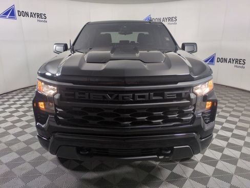Used 2022 Chevrolet Silverado 1500 Custom Trail Boss w/ Midnight Edition AWD/4WD image 11