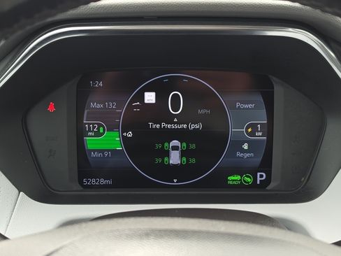 Certified 2023 Chevrolet Bolt EUV Premier w/ Sun & Sound Package FWD image 28