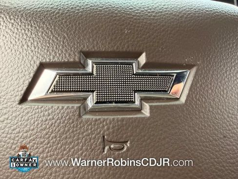 Used 2024 Chevrolet Tahoe Z71 w/ Luxury Package AWD/4WD image 33