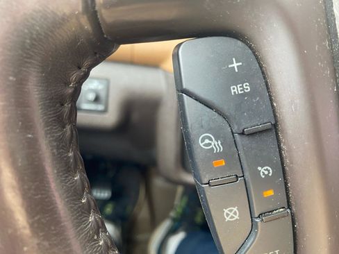 Used 2017 Buick Enclave Premium FWD image 21
