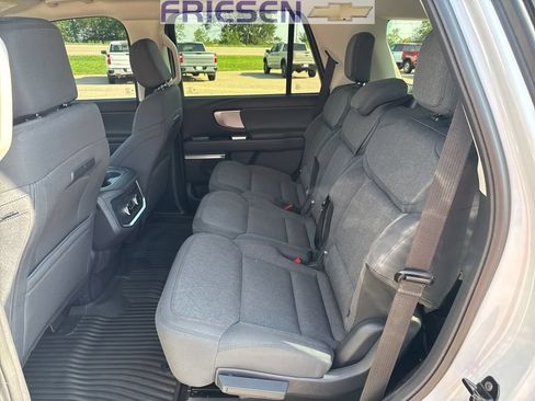 Used 2025 Ford Expedition Active AWD/4WD image 21