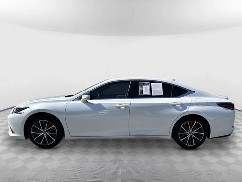 Used 2025 Lexus ES 350 w/ Premium Package image 4