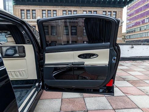 Used 2009 Maybach 62 S image 71