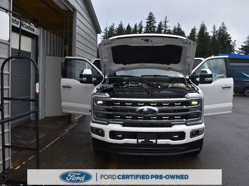 Certified 2024 Ford F350 Platinum image 30