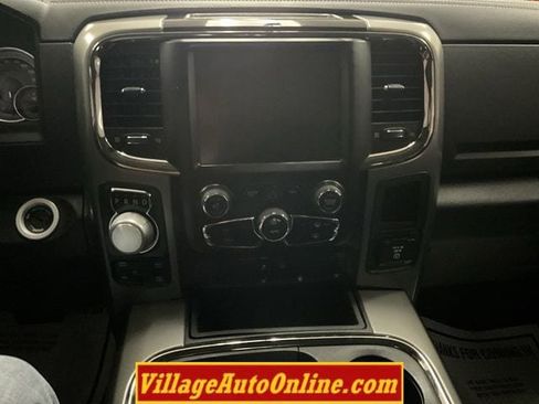 Used 2016 RAM 1500 Sport w/ Black Ram 1500 Sport Group AWD/4WD image 19