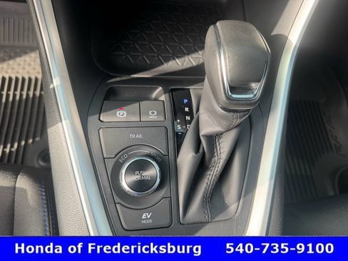 Used 2023 Toyota RAV4 SE w/ Convenience Package AWD/4WD image 22
