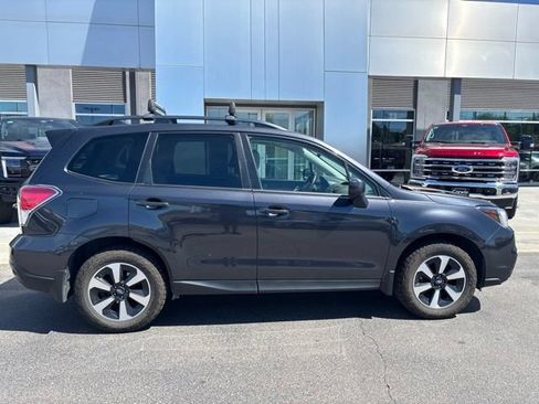 Used 2018 Subaru Forester 2.5i Premium AWD/4WD image 8