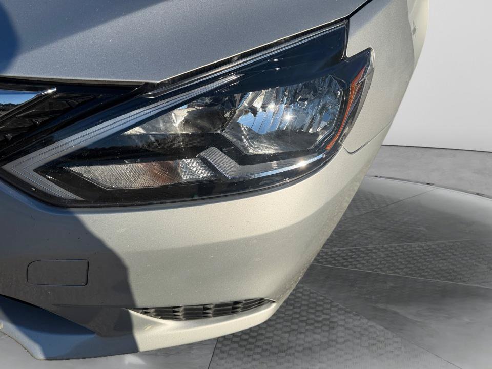 Used 2019 Nissan Sentra S FWD image 26