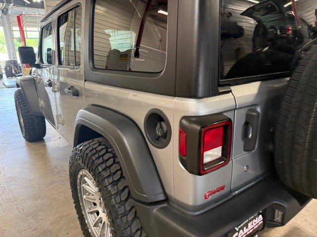 Used 2020 Jeep Wrangler Unlimited Sport AWD/4WD image 29