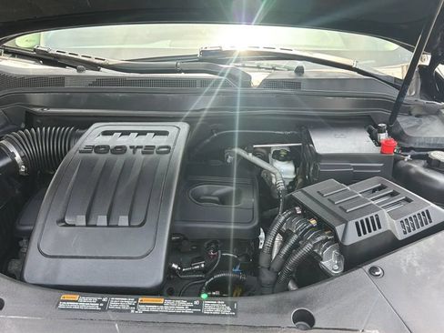Used 2017 GMC Terrain SLT w/ Open Road Package FWD image 33