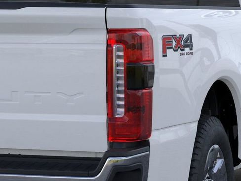 New 2026 Ford F250 Lariat image 21