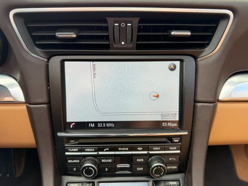 Used 2015 Porsche 911 Targa 4 image 24