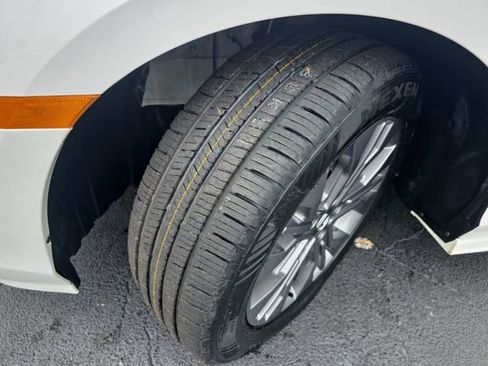 Used 2025 Honda Odyssey Touring image 34