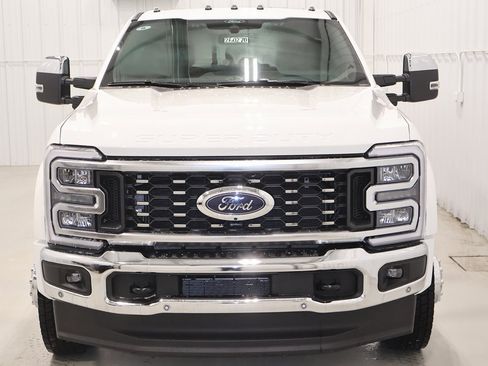 New 2026 Ford F450 King Ranch w/ Chrome Package image 3