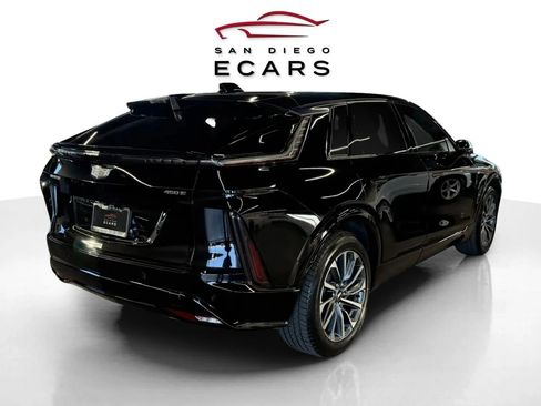 Used 2024 Cadillac Lyriq Sport image 5