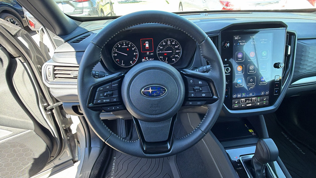 Used 2025 Subaru Forester Premium AWD/4WD image 25