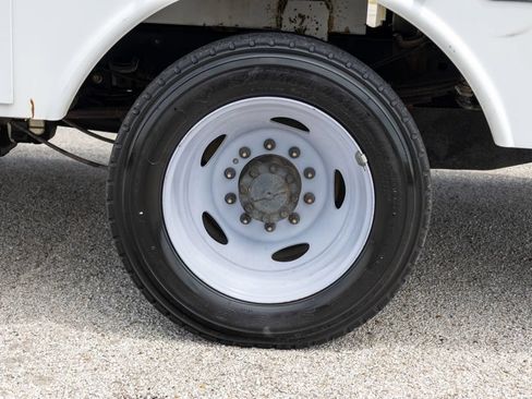 Used 2019 Ford F550 2WD Regular Cab Super Duty image 27