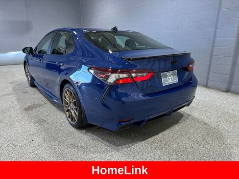 Used 2023 Toyota Camry SE w/ Convenience Package AWD/4WD image 7