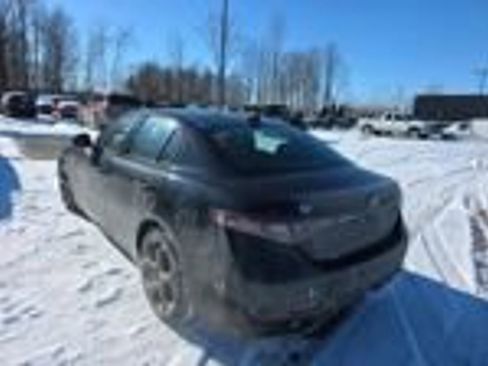 Used 2024 Alfa Romeo Giulia Veloce image 5