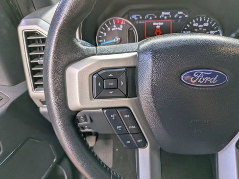 Used 2022 Ford F350 Lariat w/ Lariat Ultimate Package AWD/4WD image 30
