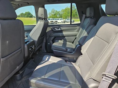Used 2023 Chevrolet Tahoe LT w/ LT Signature Package AWD/4WD image 25