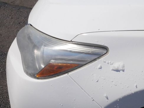 Used 2017 Toyota Camry XSE image 16