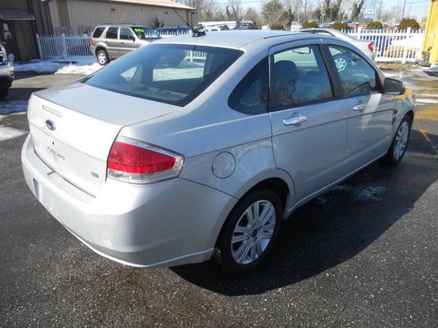 Used 2008 Ford Focus SE image 9