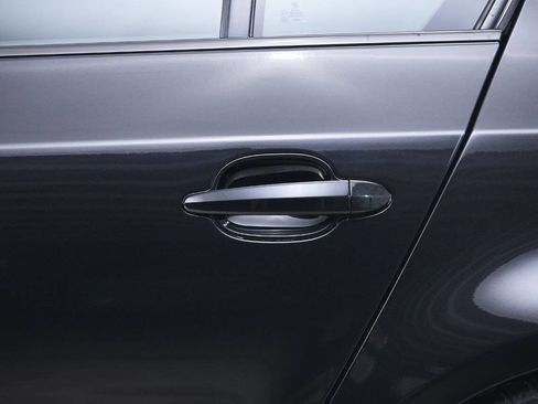 Used 2008 BMW M5 image 30