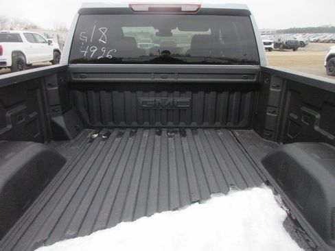 New 2026 GMC Sierra 1500 SLE AWD/4WD image 6