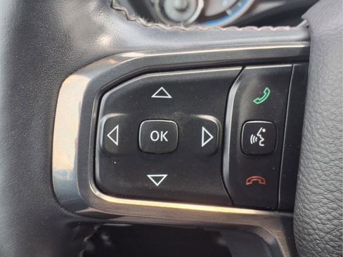 Used 2019 RAM 1500 Limited w/ Body Color Bumper Group image 17