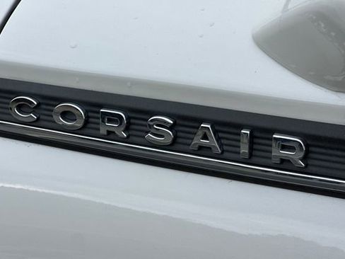 Used 2022 Lincoln Corsair Reserve w/ Equipment Group 201A image 9