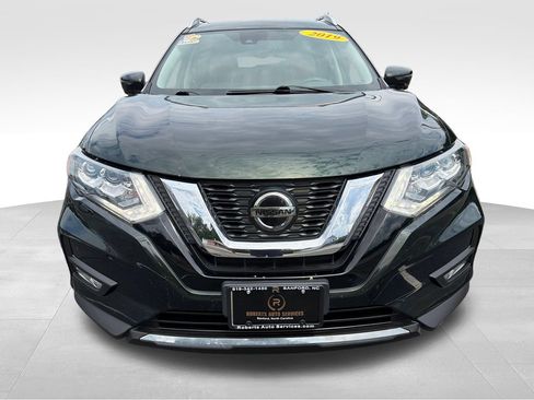 Used 2019 Nissan Rogue SL w/ Premium Package AWD/4WD image 10