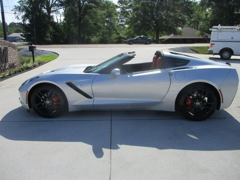 Used 2014 Chevrolet Corvette Stingray Coupe image 28