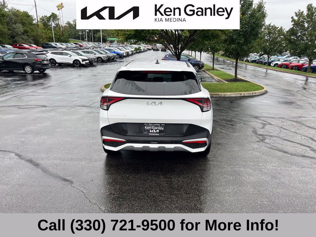 Certified 2024 Kia Sportage EX FWD image 13