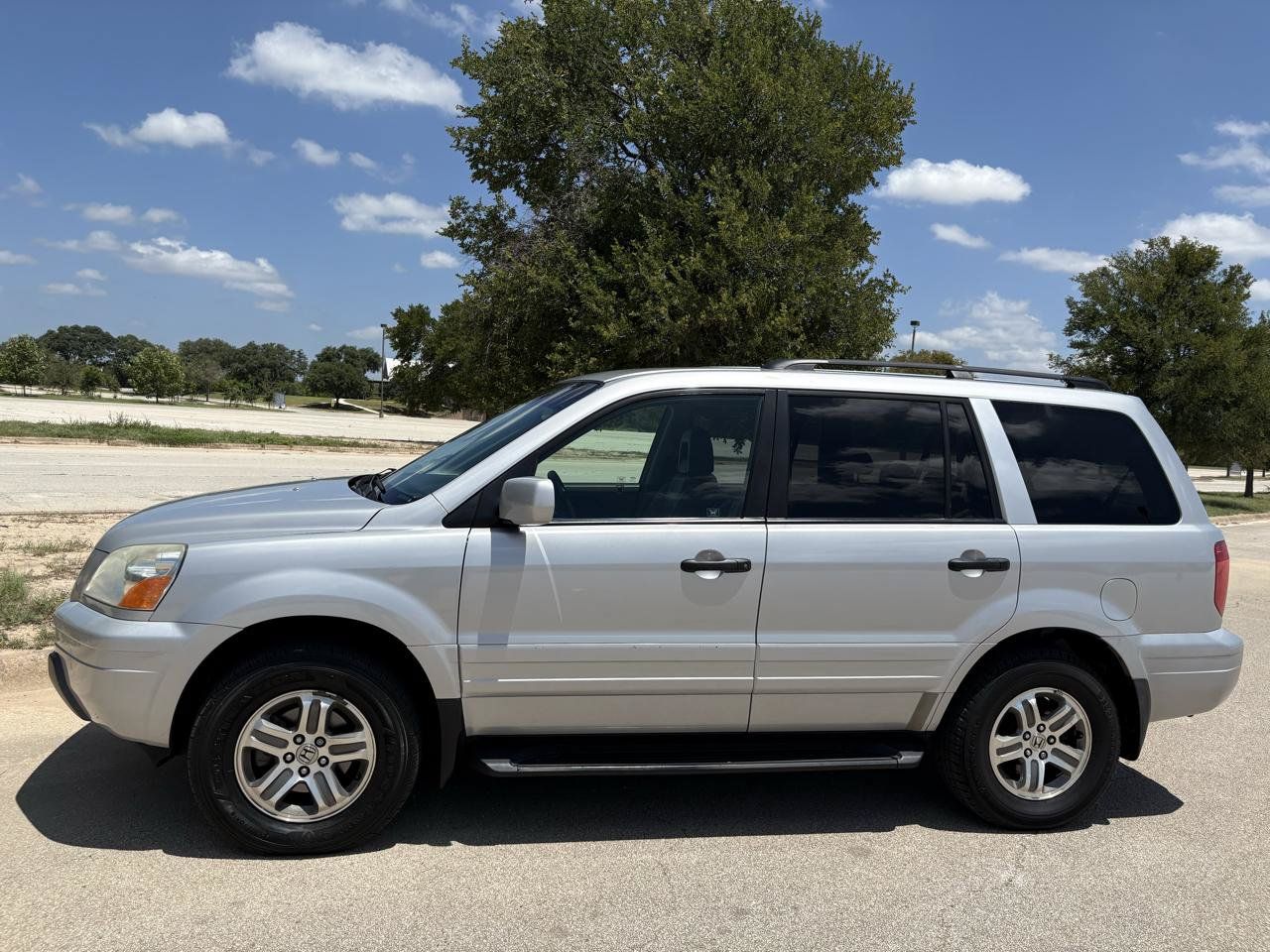 Used 2004 Honda Pilot EX image 3