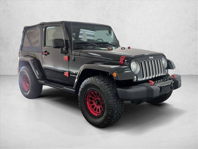 Used 2018 Jeep Wrangler Sahara w/ Connectivity Group AWD/4WD image 3