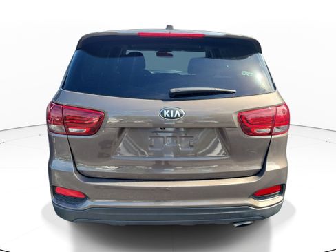 Used 2020 Kia Sorento LX FWD image 5