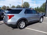 Certified 2022 Ford Explorer XLT image 4