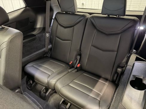 Used 2020 Cadillac XT6 Premium Luxury AWD/4WD image 18