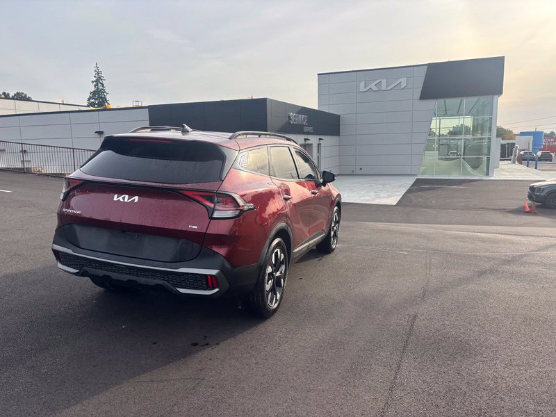 Certified 2023 Kia Sportage X-Line w/ X-Line Premium Package AWD/4WD image 8